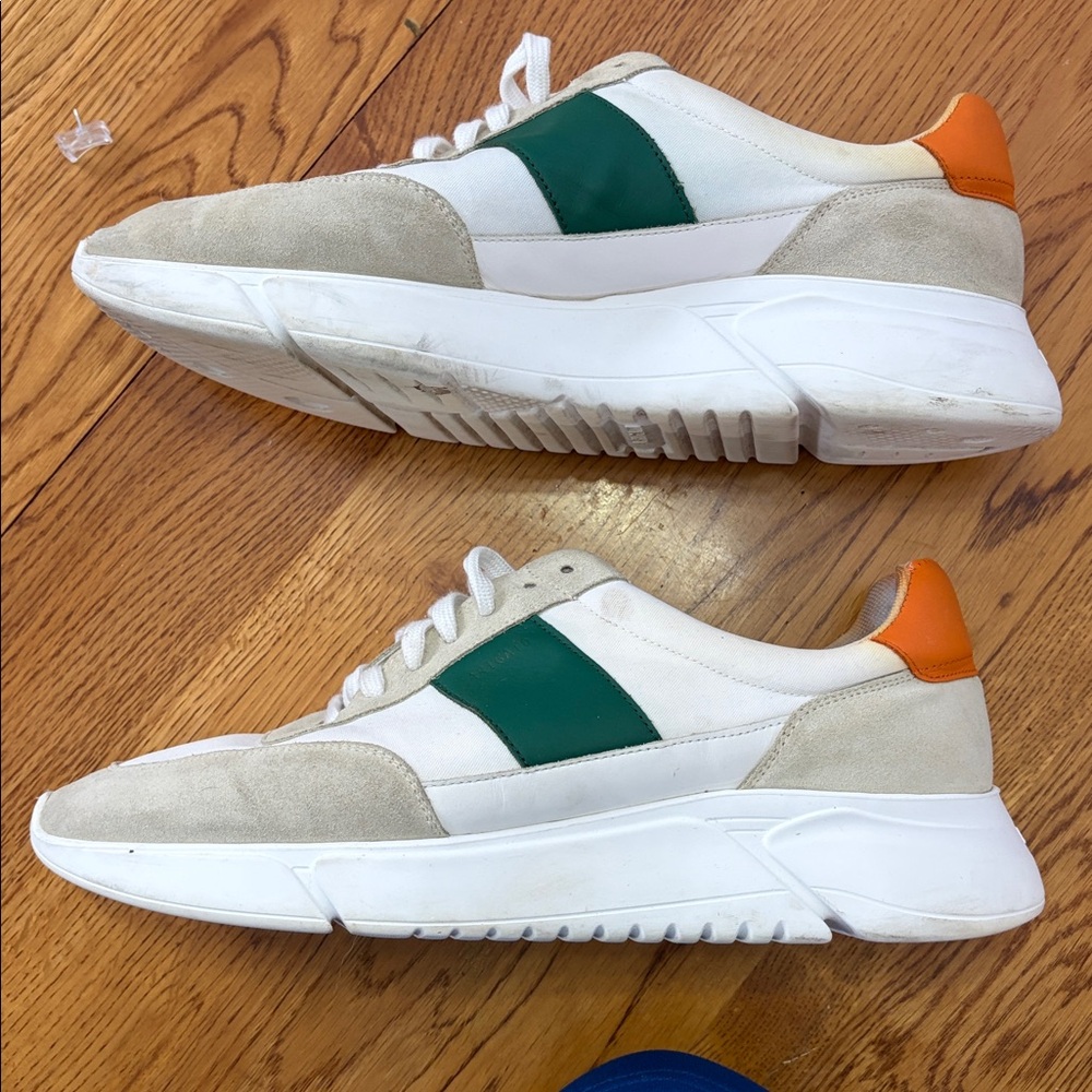 These are Arigato vintage runners size 13. They are in decent shape.